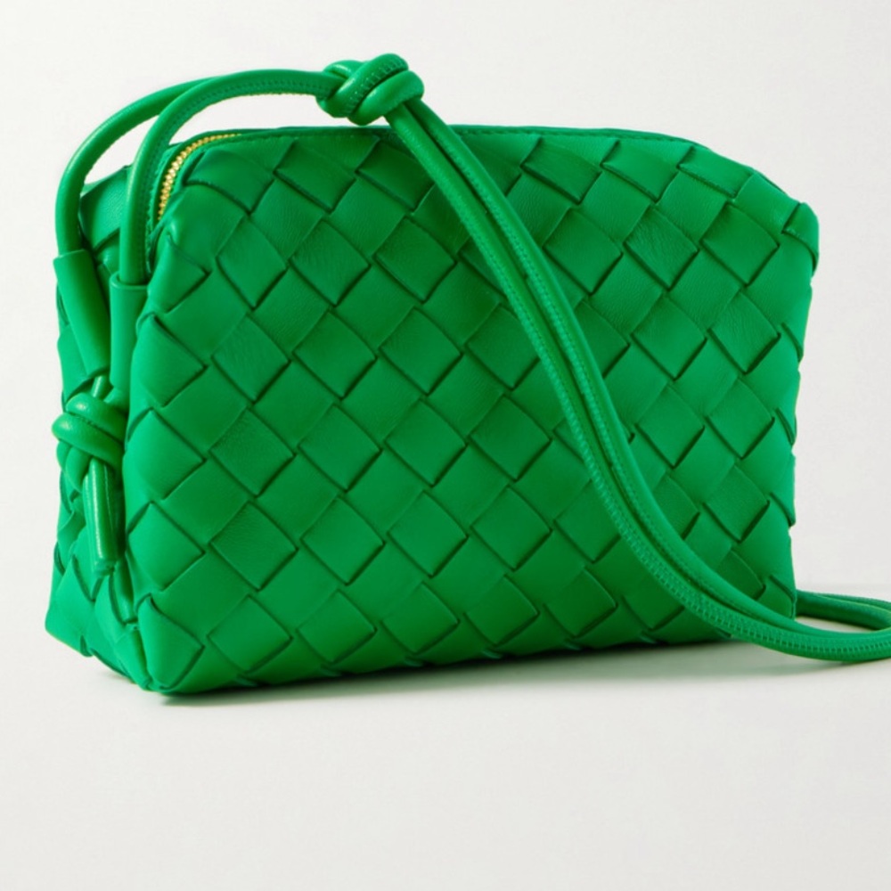 Bottega Veneta Loop Mini Intrecciato Leather Shoulder bag in Bottega Green